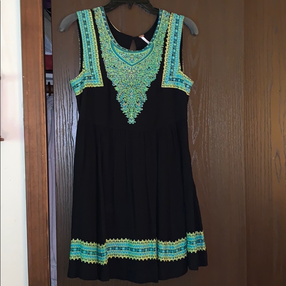 Adorable “Free People” short dress